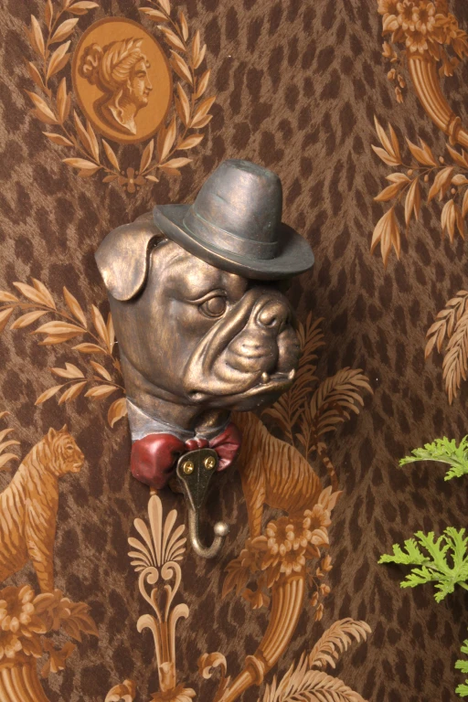 Wandhaak Buldog - 22 cm - goud - kunsthars